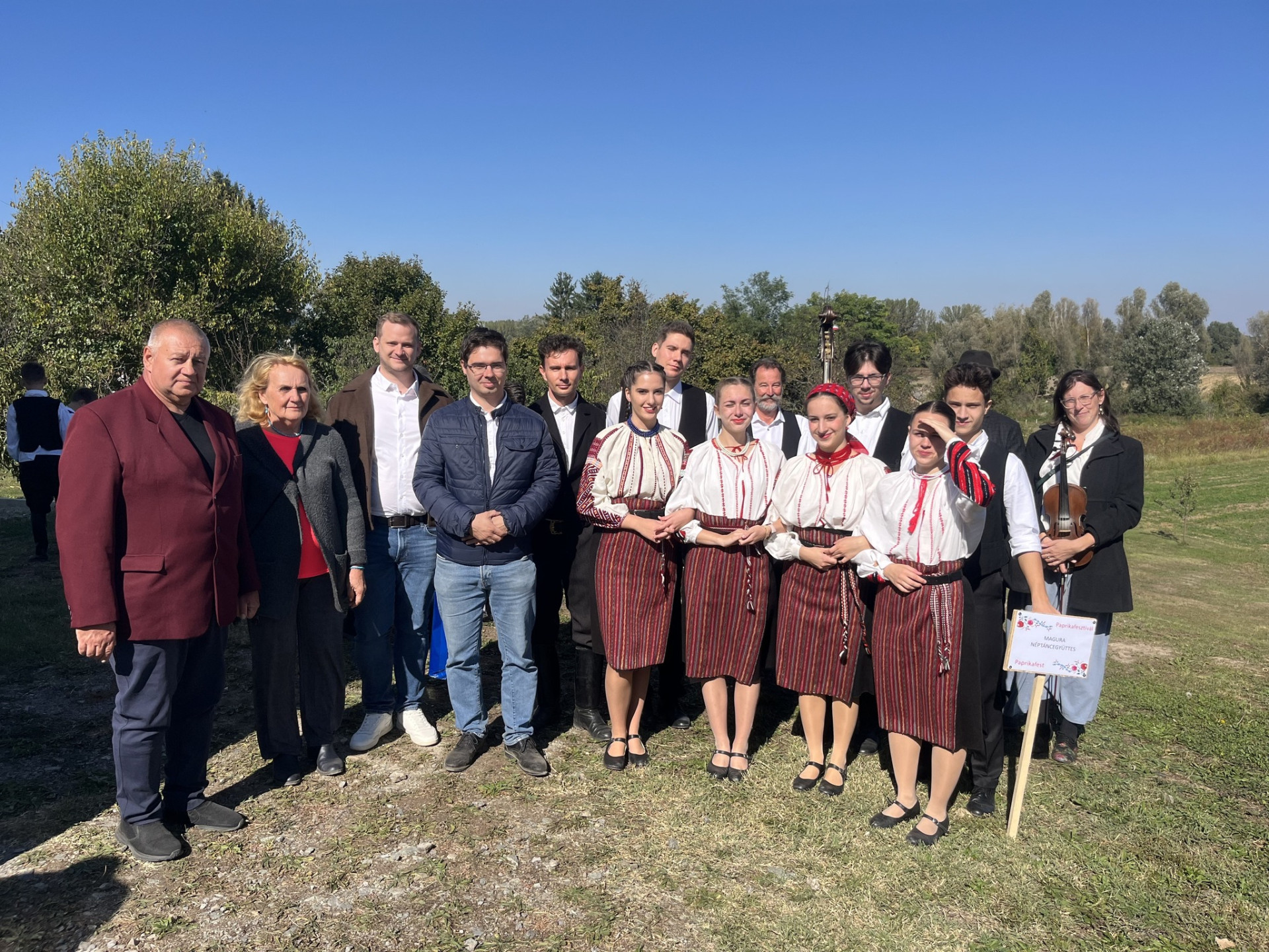 Néptáncegyüttesünk a Drávaszögben