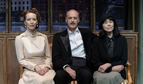 A budapesti színházlátogatásra készültünk