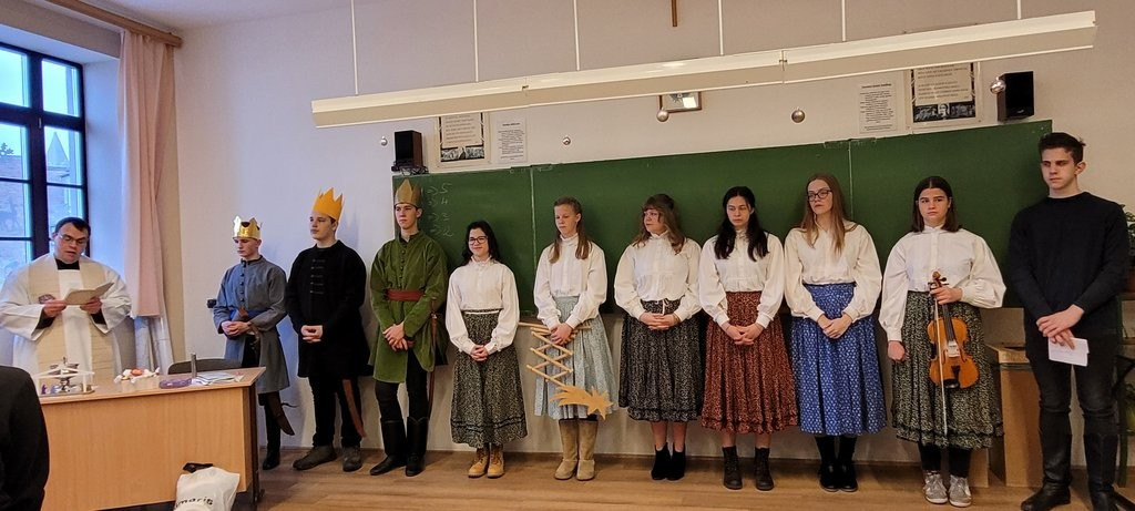 Iskola megáldása
