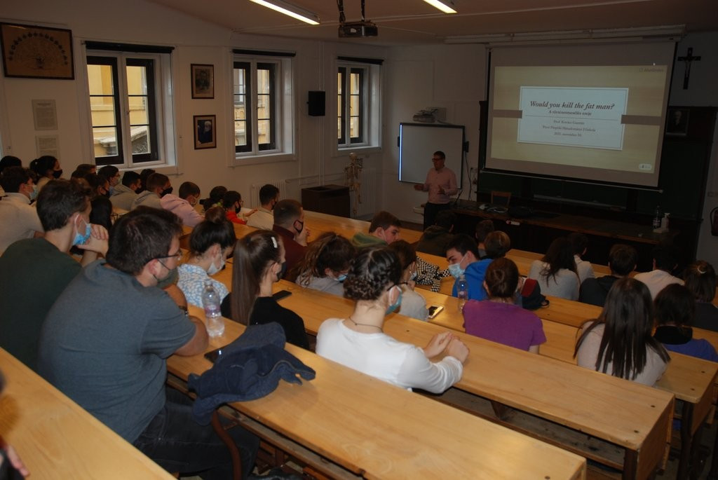 Alumni - Kovács Gusztáv