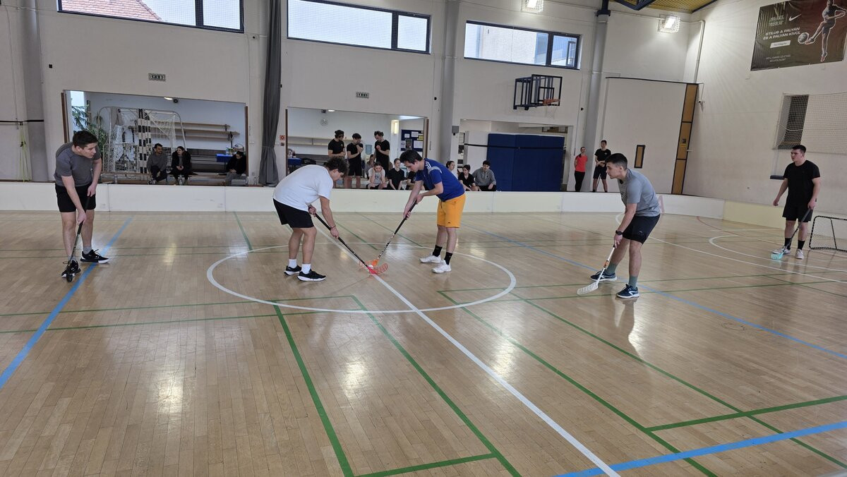 Floorball öregdiák találkozó - 2026.02.21.