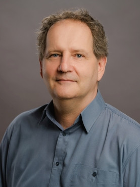 Baráti Ákos