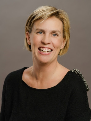 Szalahov Mária Zsuzsanna